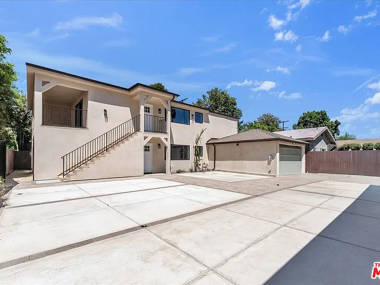 6913 Encino Ave #LOWER — Photo 5