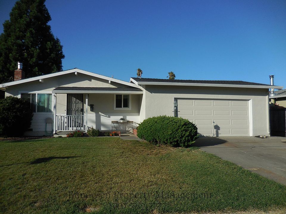 1st image of 501 Adrienne Dr