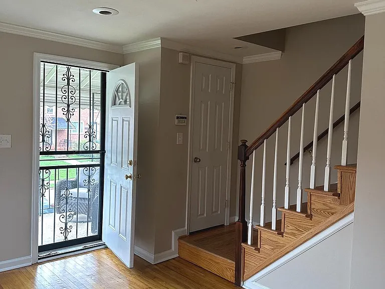 500 Lucia Ave — Photo 2