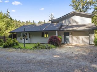 6130 Santa Rd, Florence, OR 97439