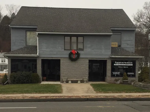 2590 Whitney Ave, Hamden, CT 06518
