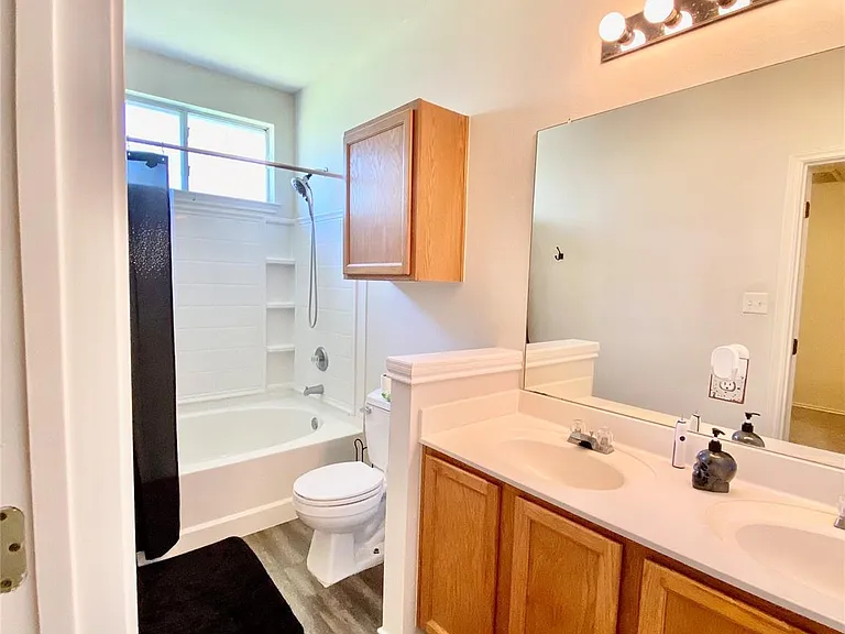 11500 Lapoynor St — Photo 6