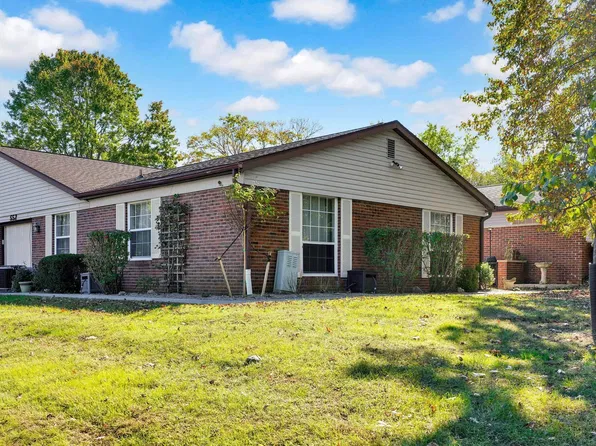 552 E Waterloo Ct, Bloomington, IN 47401