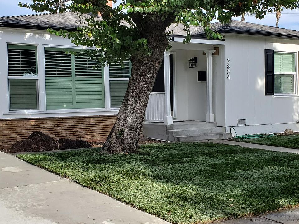 1st image of 2834 S Bentley Ave