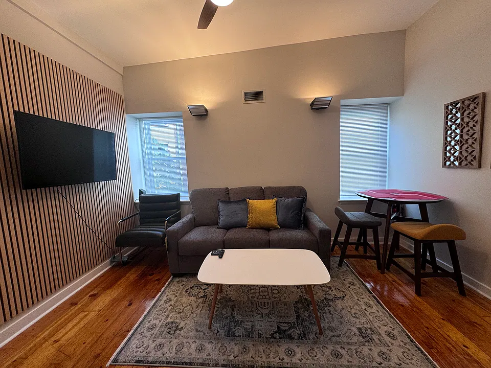 3961 Baltimore Ave #2R