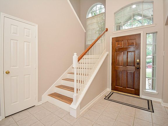 4th image of 13822 Pickford Knolls Dr