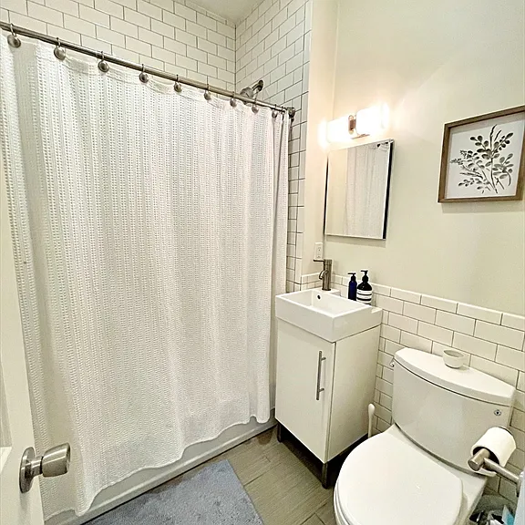 250 Webster St #2 — Photo 10