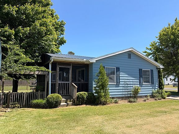 4th image of 6337 Chester Park Dr