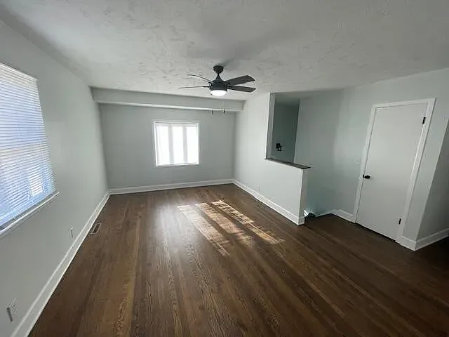 1104 Cachelin Dr — Photo 12
