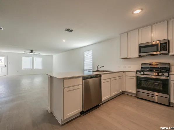 287 Bailey Blf, San Antonio, TX 78253