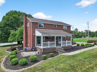 1705 Hassam Rd, Coraopolis, PA 15108