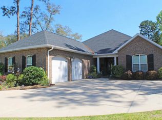 756 Woods Dr, Niceville, FL 32578