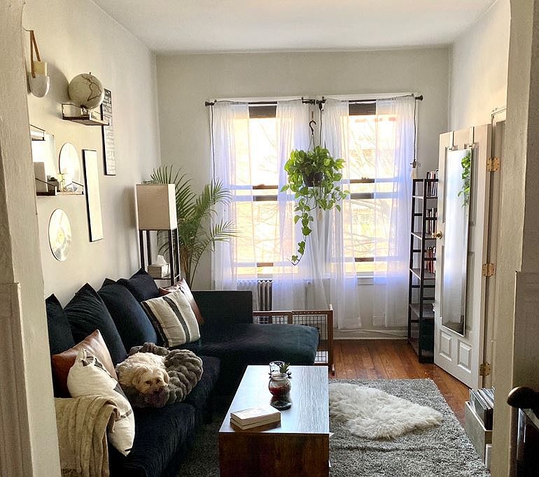 2nd image of 596 17th St APT 2F