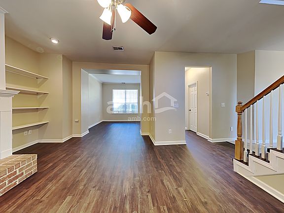 3rd image of 608 Fairway Forest Dr