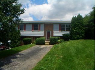 375 W Parisian Way, Westminster, MD 21157