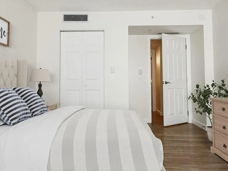 Biscayne Gardens Apartments — Photo 3