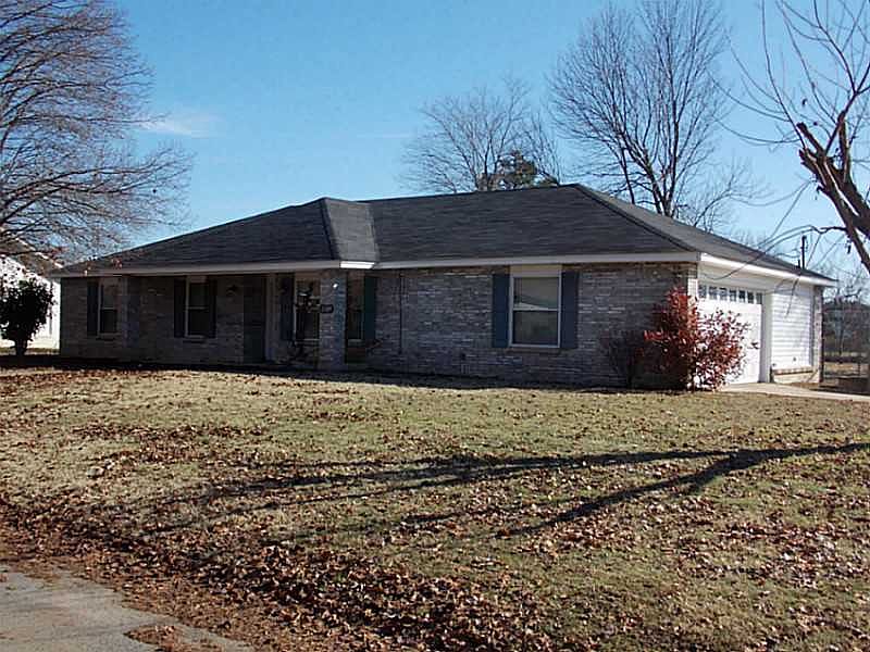 1st image of 1164 Eastwood Dr