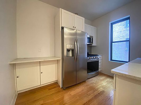 2nd image of 326 Saint Johns Pl #G2