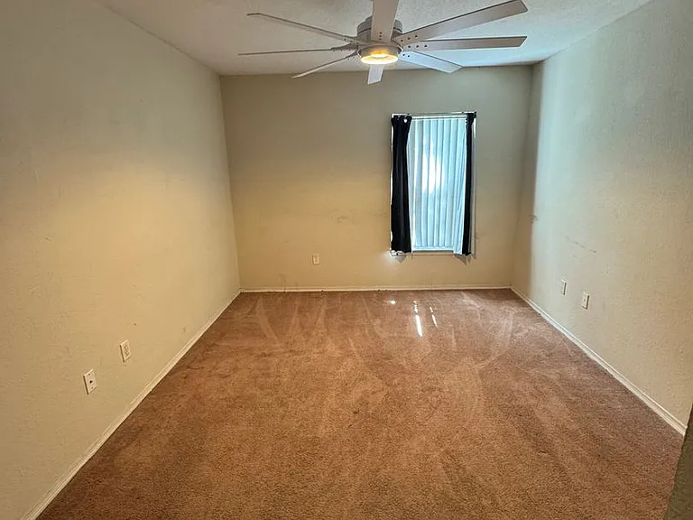 303 Lighthouse Rd — Photo 13