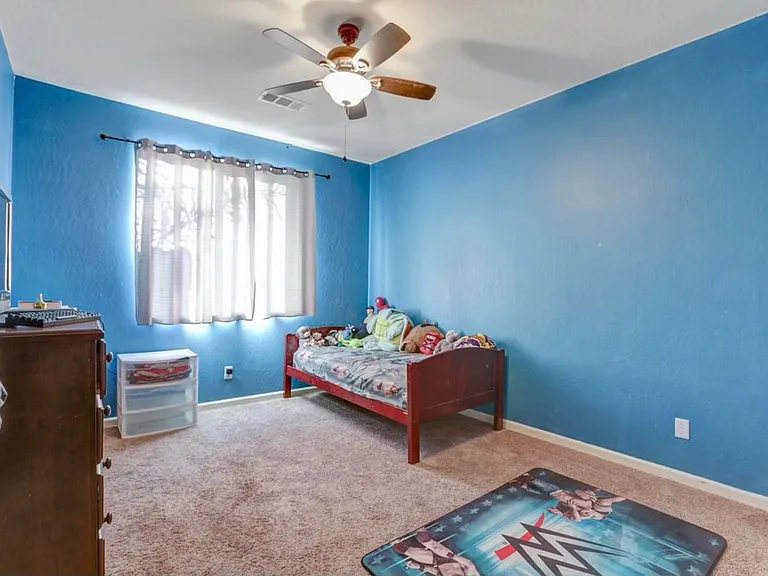 2525 W Connelly Ave — Photo 12