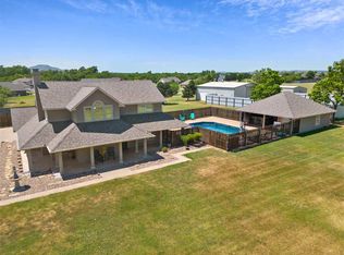 8709 NW Stoney Point Rd, Lawton, OK 73507