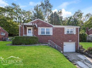 93 W Bruceton Rd, Pittsburgh, PA 15236