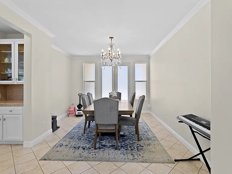 33389 Barrington Dr — Photo 7