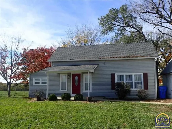307 E 1100 Rd, Baldwin City, KS 66006