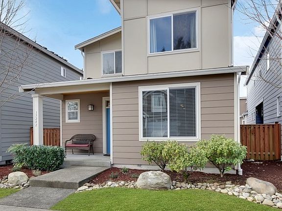 3rd image of 17242 117th Ave E