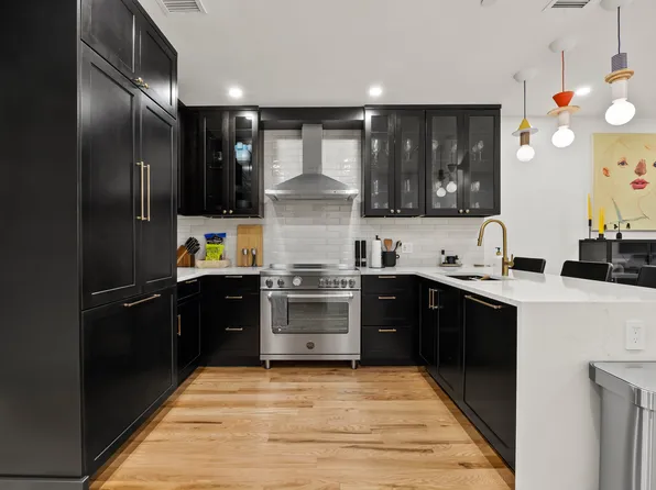 89 South Fourth Street image 7 of 28