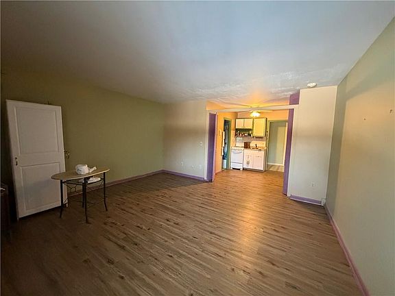2nd image of 347 Main Rd APT 103