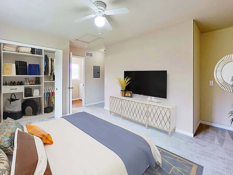 Bedroom