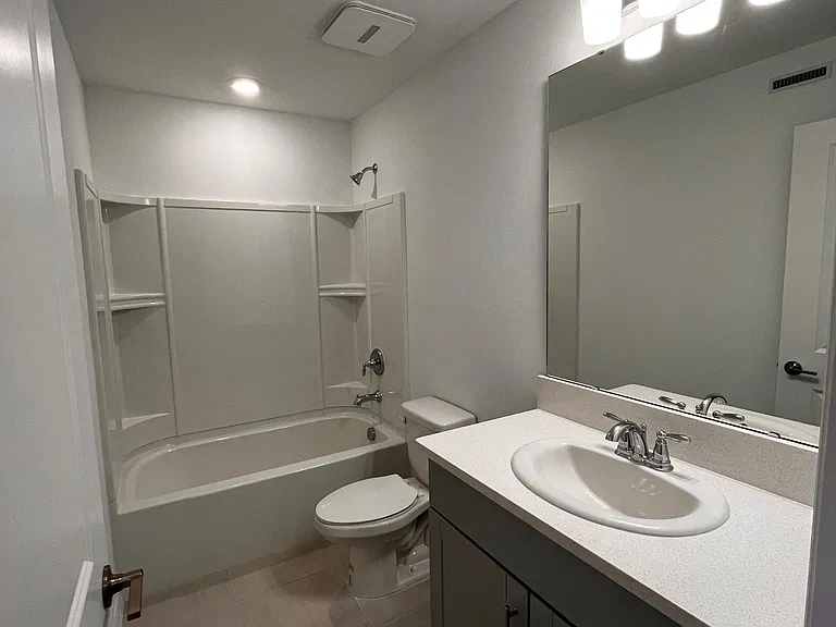3585 Anibal St — Photo 23