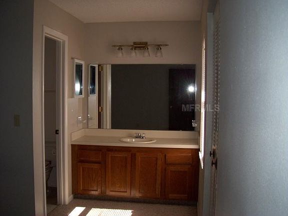 5th image of 150 Shannon Dr