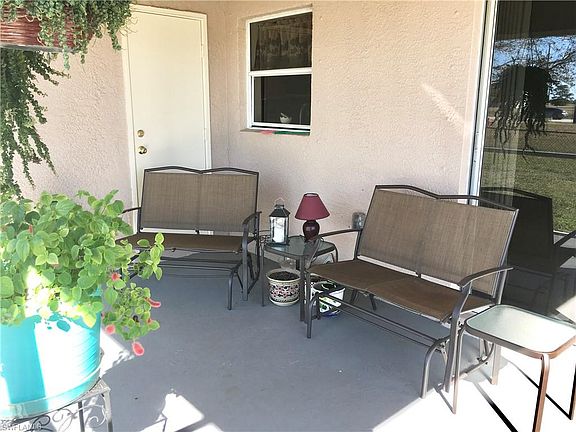 2nd image of 2308 NE Juanita Pl