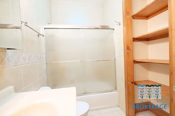 Rented by SBJ Brokerage, LLC | media 19