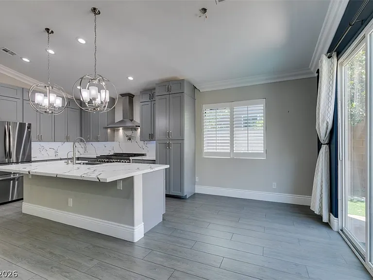 10002 Long Barrow Ct — Photo 21