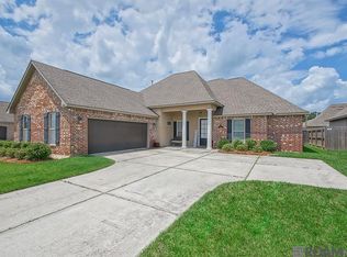 8835 Shephard Dr, Denham Springs, LA 70726