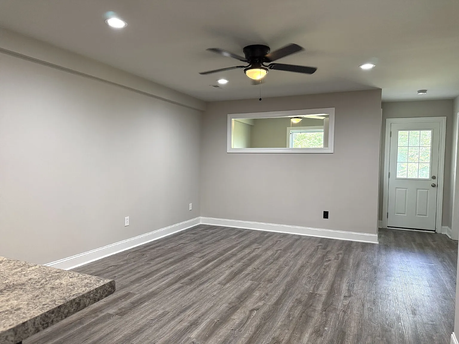 2 bed, 2.0 bath, 888 sqft, $1,295 — Photo 4