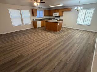 1656 N 6th St APT 101, Fresno, CA 93703