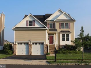 47 Thomas Dr, Robbinsville, NJ 08691