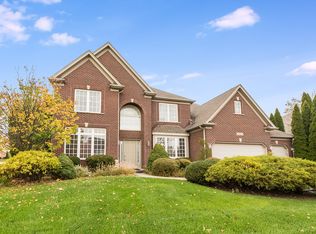 12858 Skyline Dr, Plainfield, IL 60585