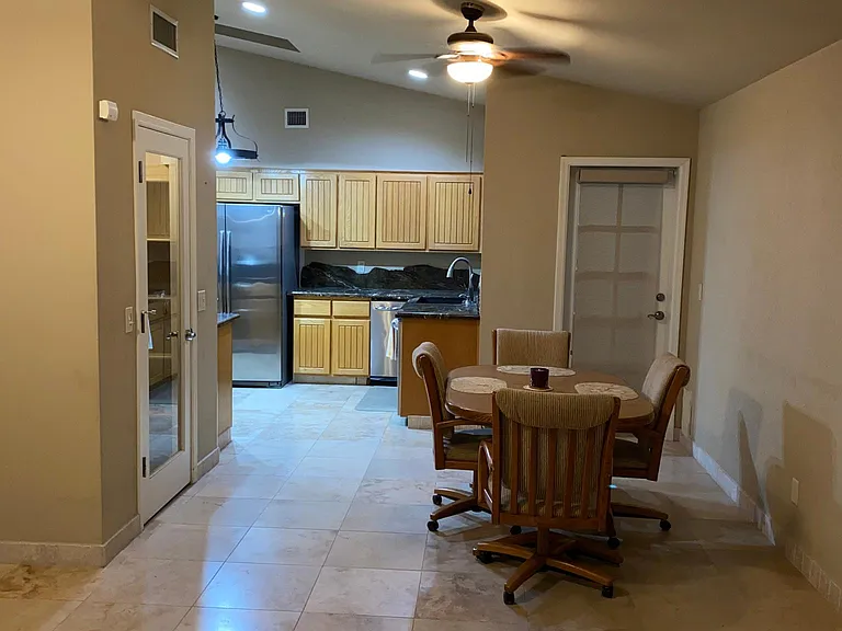 5801 W Linda Ln — Photo 13