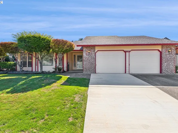 1607 SE Briarwood Dr, Vancouver, WA 98683