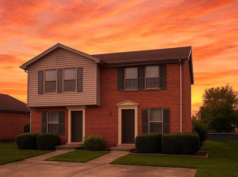1st image of 303 Remington Ct #2