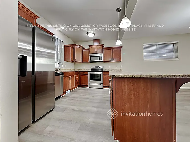 7629 Columbia Way NE — Photo 7