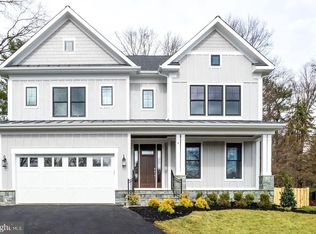 6700 Williamsburg Blvd, Arlington, VA 22213