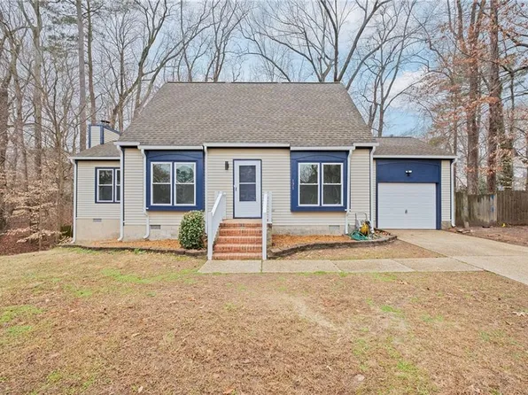 171 King Richard Pl, Newport News, VA 23602