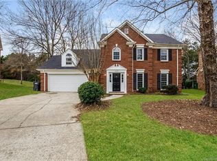10232 Ridgemore Dr, Charlotte, NC 28277