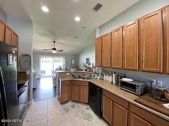 4th image of 13779 Sanwick Ct